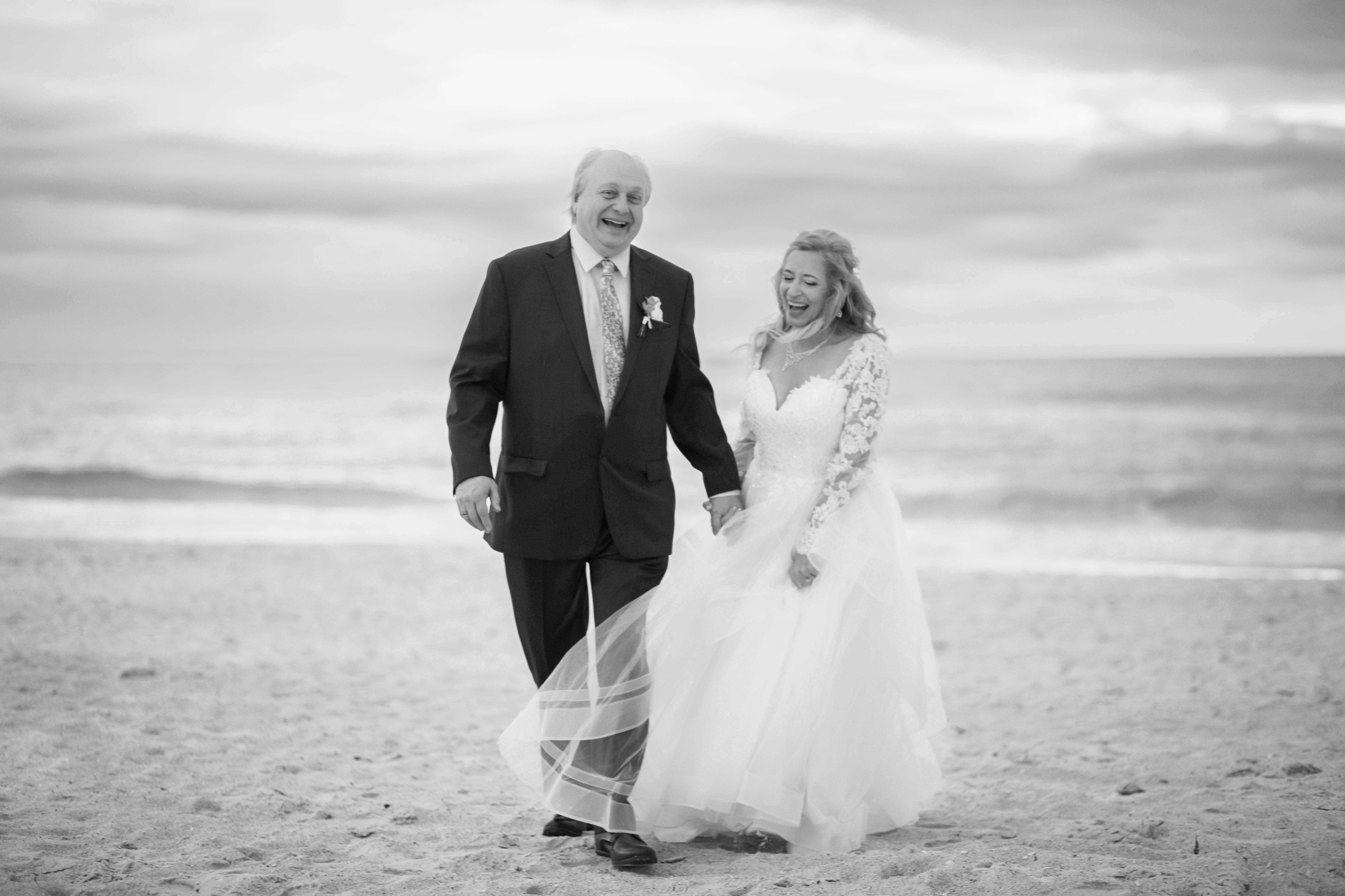 Intimate Winter Beach wedding in Anna Maria Island, Florida
